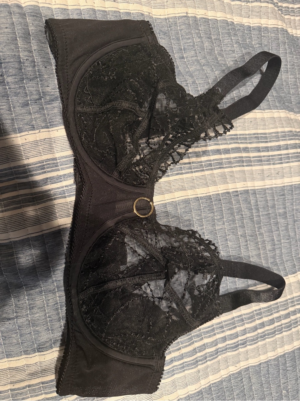 Frederick's of Hollywood Black Lace Underwire Bra with Gold Ring